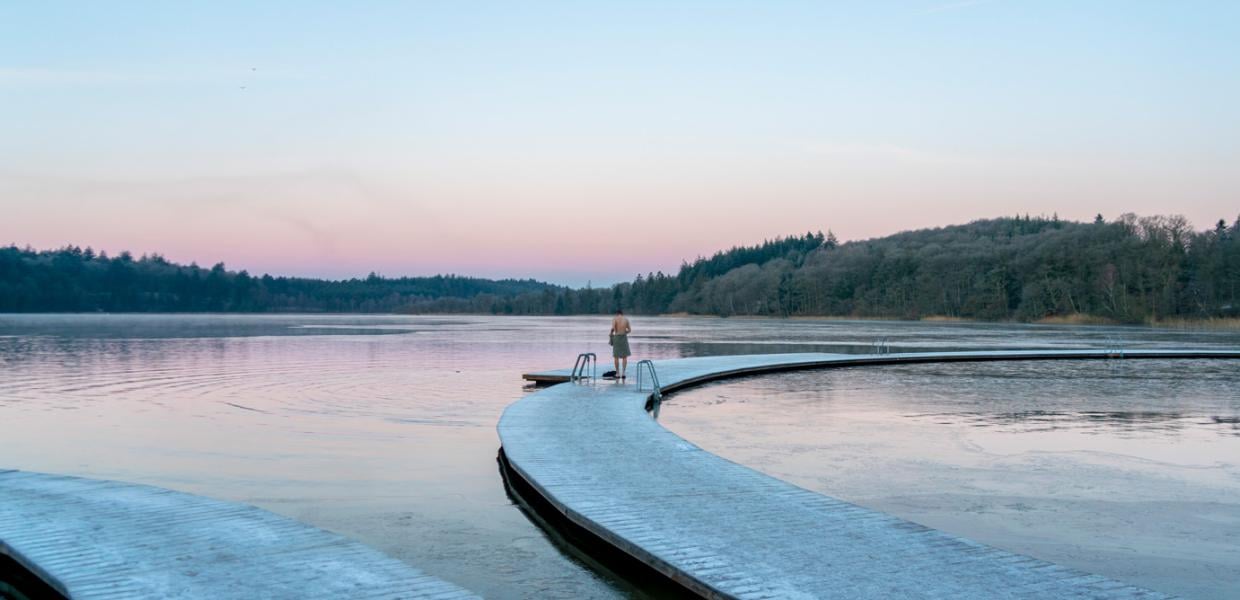 Vinterbadning i Almind Sø i Silkeborg